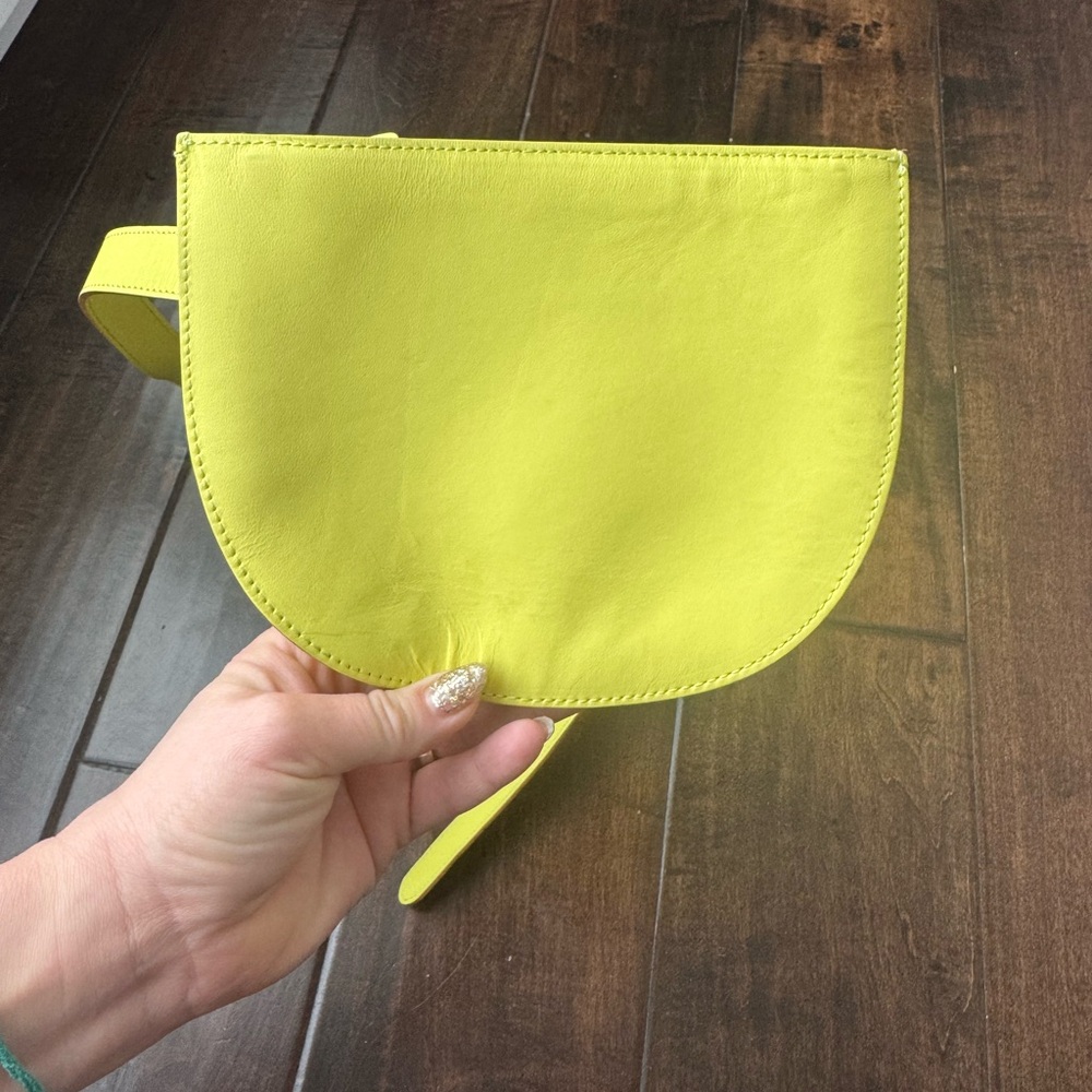 MINOR HISTORY Line Crescent Belt Bag Purse Fanny Pack Green Yellow Leather - Picture 4 of 9